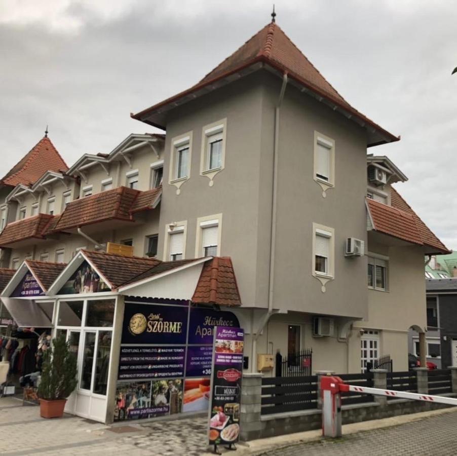 Huerkecz Apartmanhaz Hévíz المظهر الخارجي الصورة
