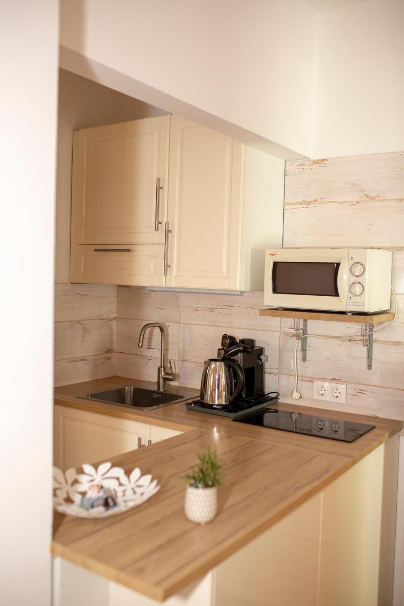 Huerkecz Apartmanhaz Hévíz المظهر الخارجي الصورة