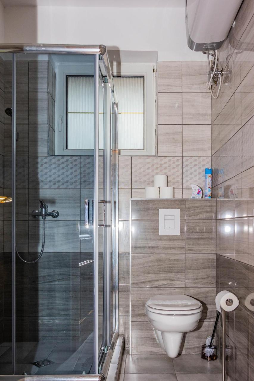 Huerkecz Apartmanhaz Hévíz المظهر الخارجي الصورة